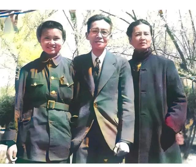 梁思成、林徽因和梁再冰