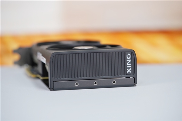 新一代甜品卡!傲世征途Intel锐炫B580显卡图赏