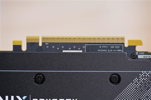 新一代甜品卡!傲世征途Intel锐炫B580显卡图赏