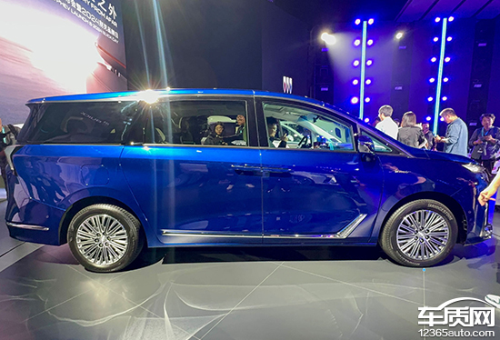 拥抱电动化 别克gl8陆尊phev车展实拍图解