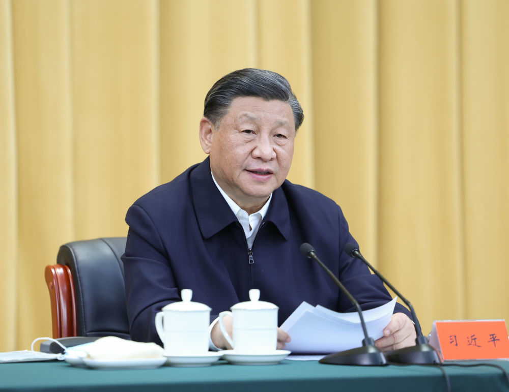 2023年6月2日,习近平在北京出席文化传承发展座谈会并发表重要讲话。新华社记者 鞠鹏 摄
