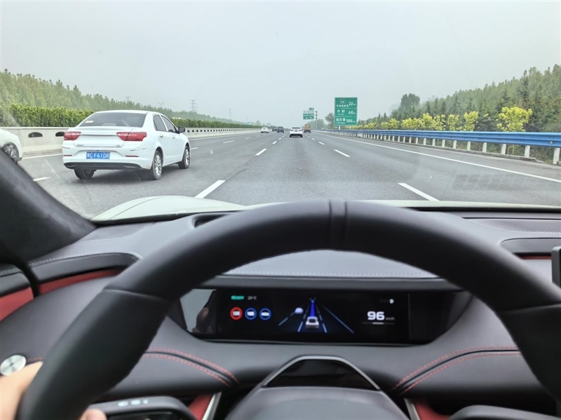 未必斩男 但必定斩女!小米SU7 Max创始版2300公里实测满月总结