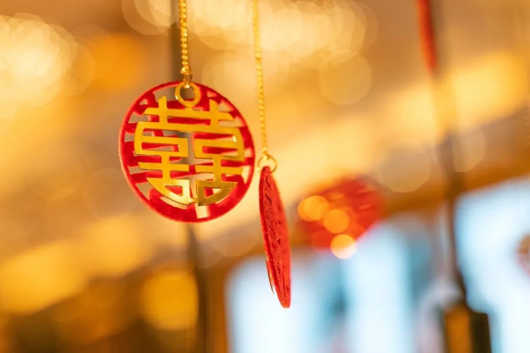 国庆7天假收到8张婚贴，打工人心疼钱包：月薪5000，恐要借钱吃席