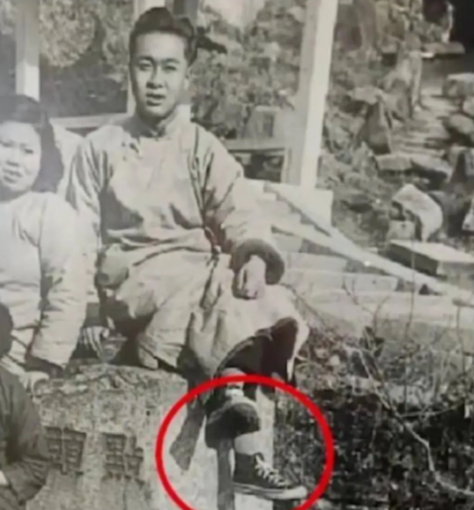 要是搁以前，见到她还得下跪？