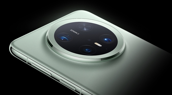 5499元起!Mate 70/Mate 70 Pro参数对比:一直一曲双旗舰