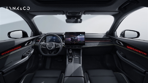 原厂自带碳纤维大尾翼!领克03冠军版正式上市:12.78万起