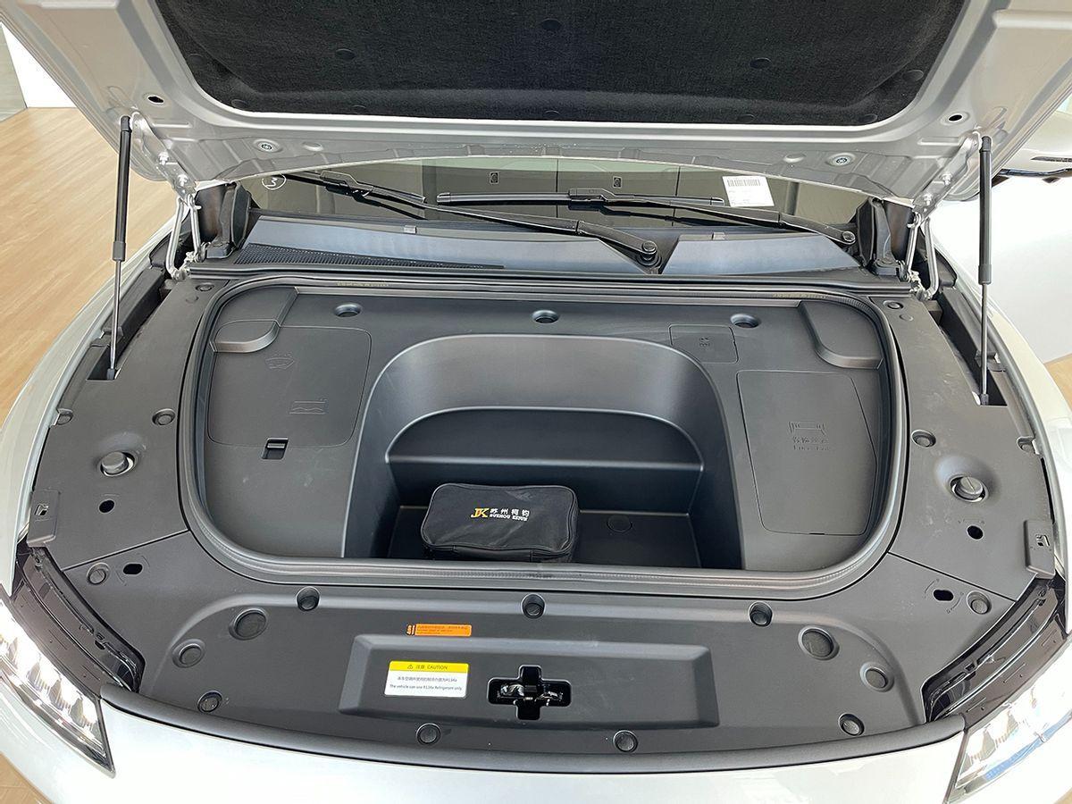 这位也叫007,增程纯电双修,探店东风奕派eπ007