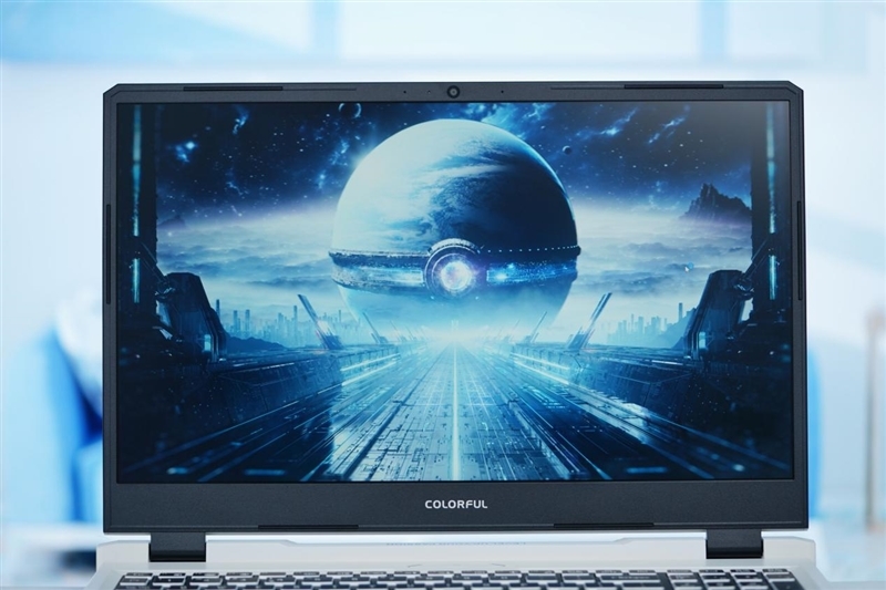 几乎是性价比最高的RTX 4060游戏本!七彩虹隐星P15 2024评测