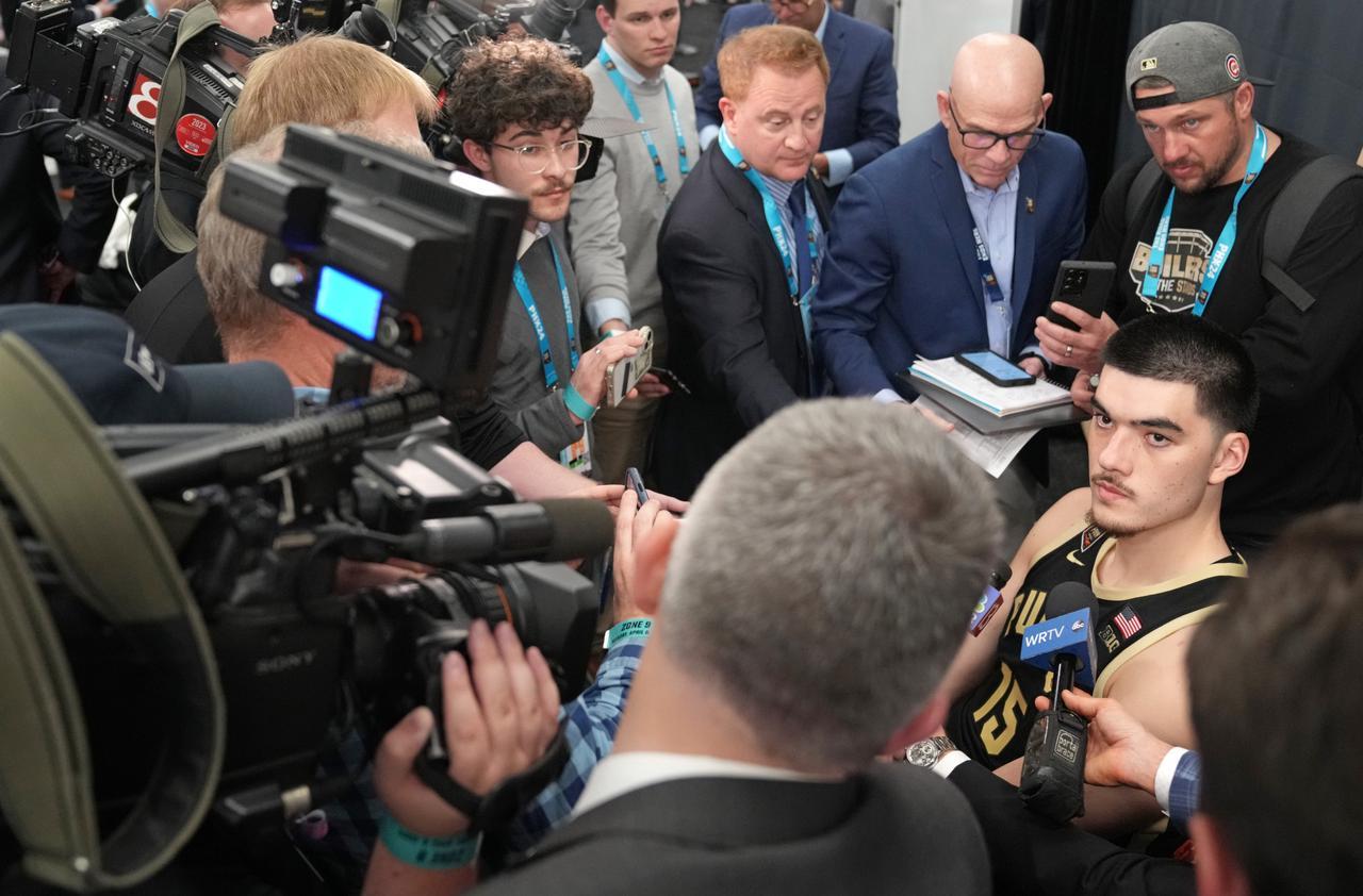 品尝禁果3年后，“不务正业”让NCAA更疯狂了_凤凰网