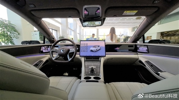 比亚迪D级猎跑腾势Z9GT展车到店实拍!8月20号预售 当日可下单