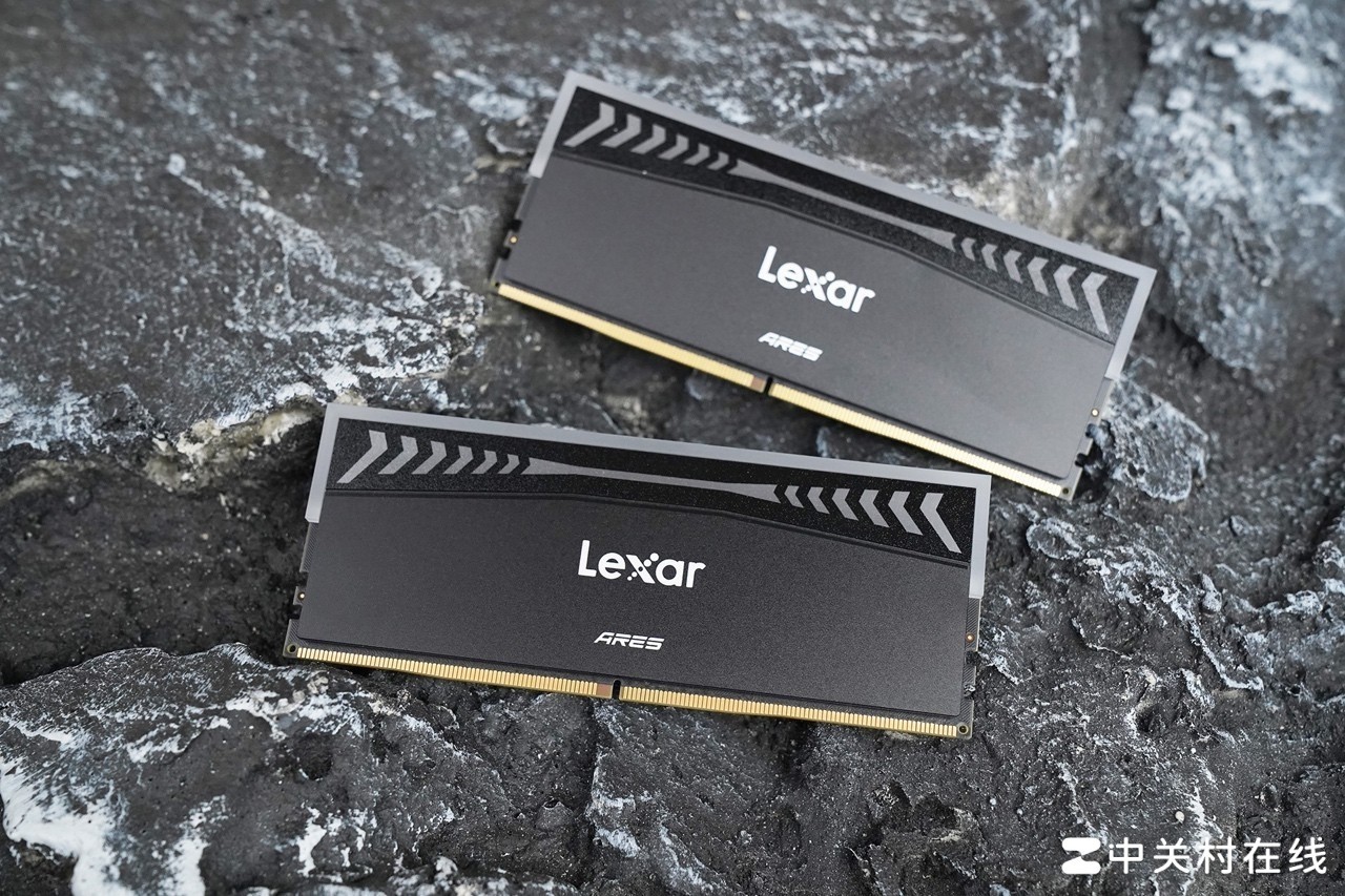 Lexar雷克沙ARES战神之翼DDR5 RGB内存评测 8000MT/s一步到位