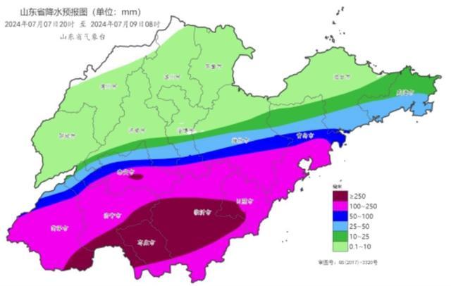 山东临沂遭暴雨袭击，有小区地库被淹，新郎冒雨用花轿接亲