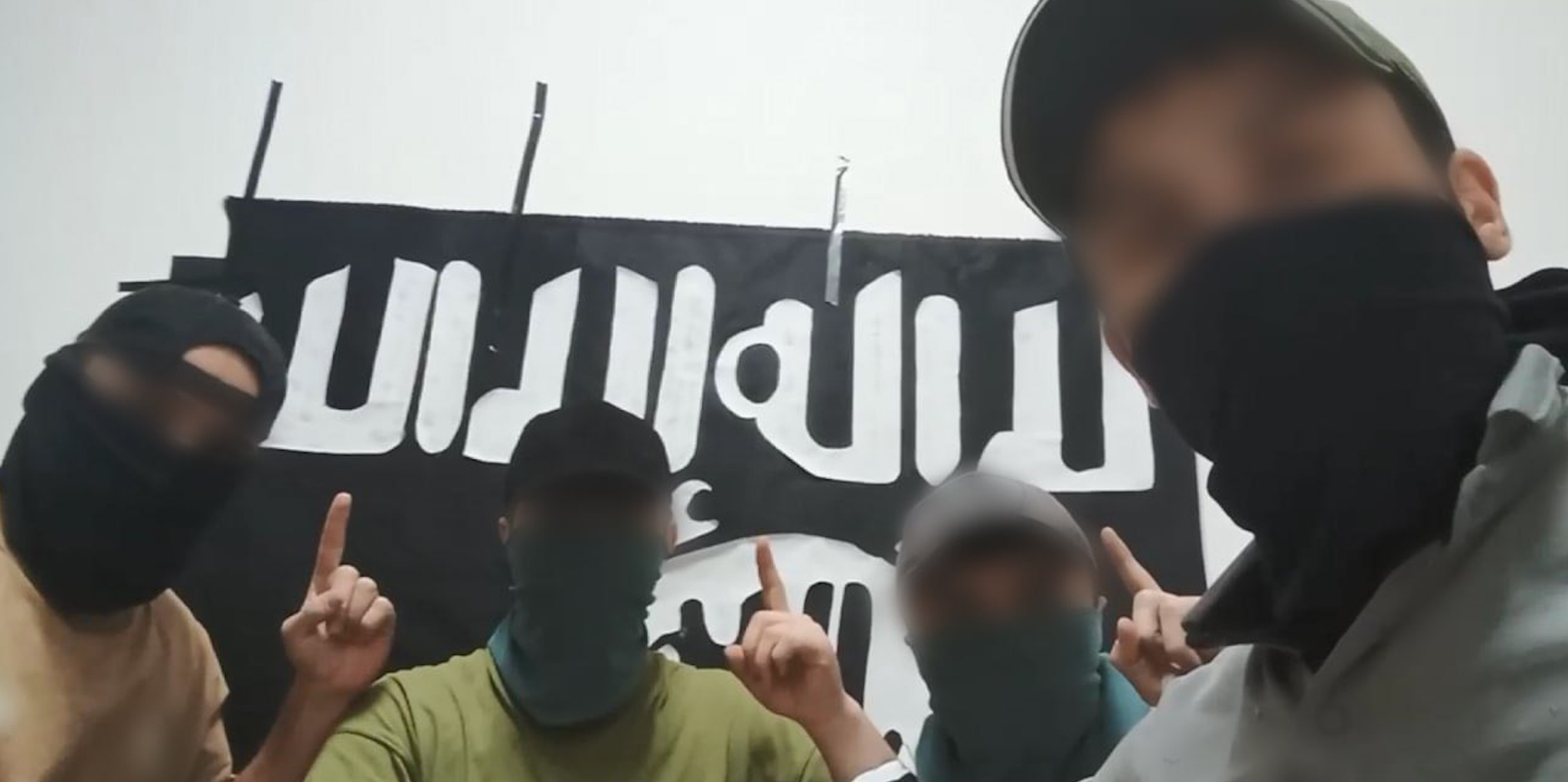 极端组织“伊斯兰国”发布的4名“番红花市政厅”音乐厅袭击者照片 阿马克通讯社 图