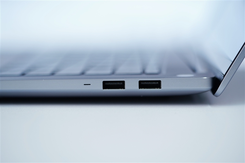 Redmi Book Pro 16 2024笔记本评测:70W全能释放 刷新轻薄本上限