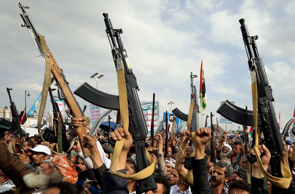 数千名胡塞武装支持者在也门举行抗议集会,声援巴勒斯坦IC Photo