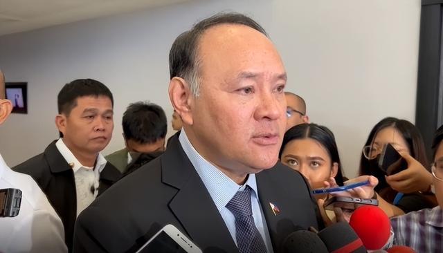 被杜特尔特摁住的菲军方，又在马科斯任期内冒头了