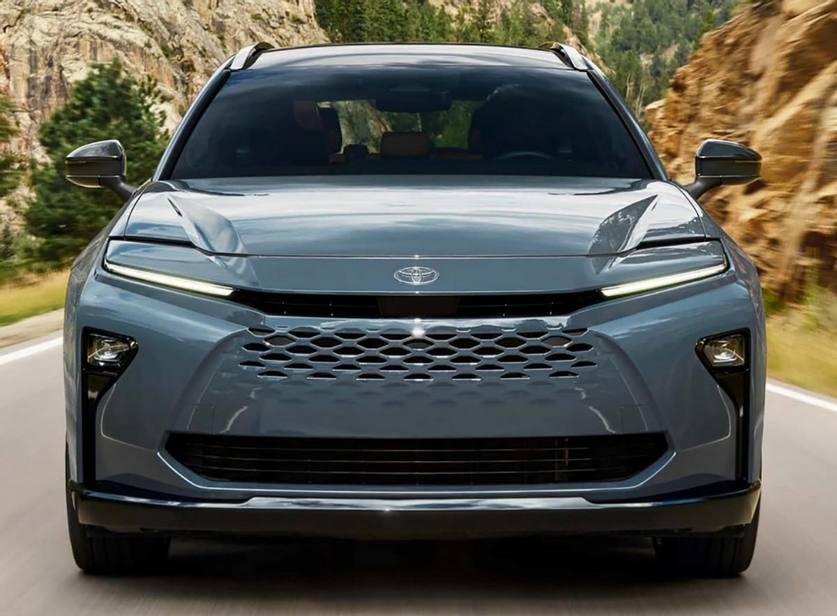 丰田睡醒了?续航超1200km 皇冠插混车型10月上市 卖20万能行吗?