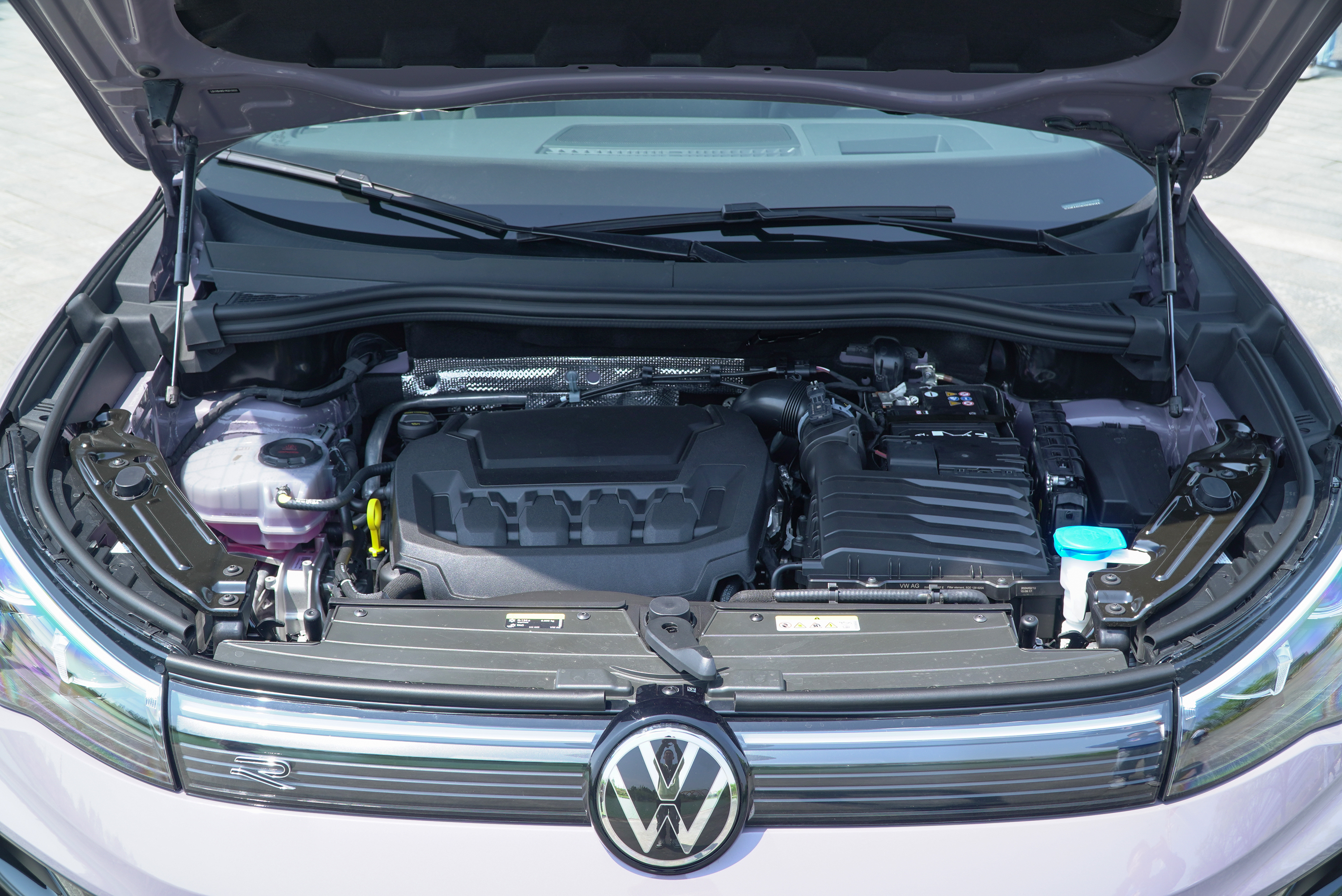 要做智能油车上汽大众途观lpro首发亮相