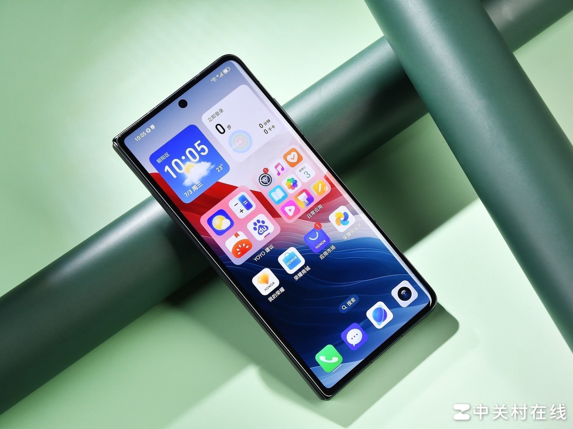 荣耀Magic Vs3上手体验:轻薄与全能并存的折叠屏新机