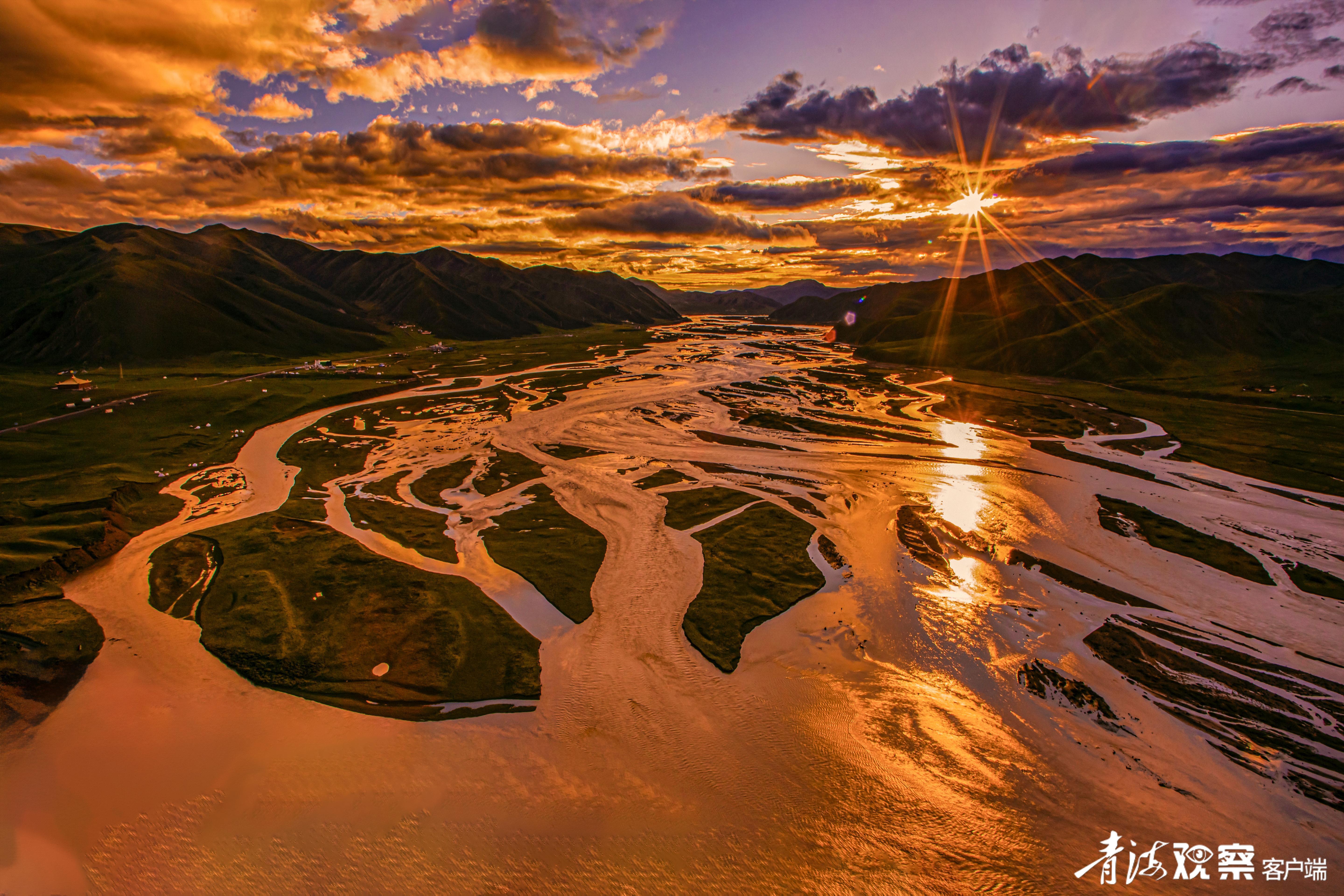 三江之源 水天一色。雷小林 摄