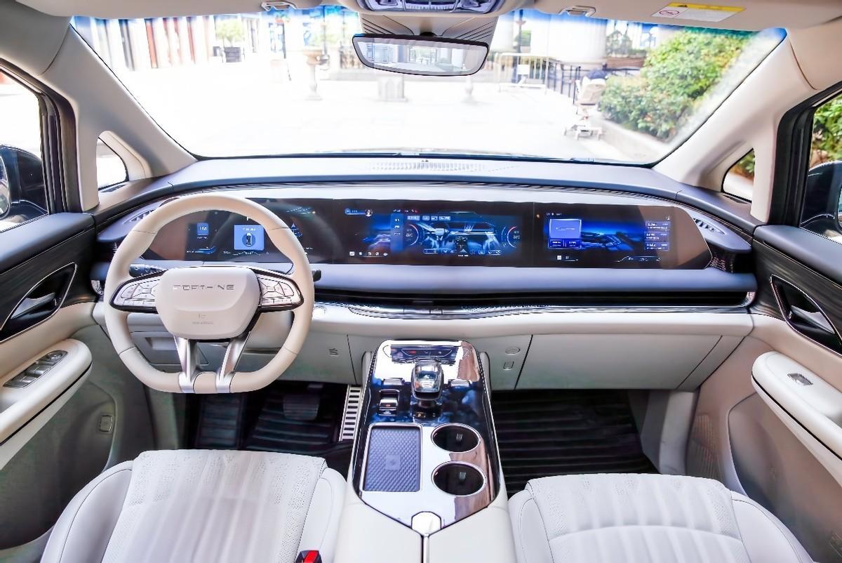 今年夏天全家出游就靠它了!星海V9“豪华大平层”实拍体验