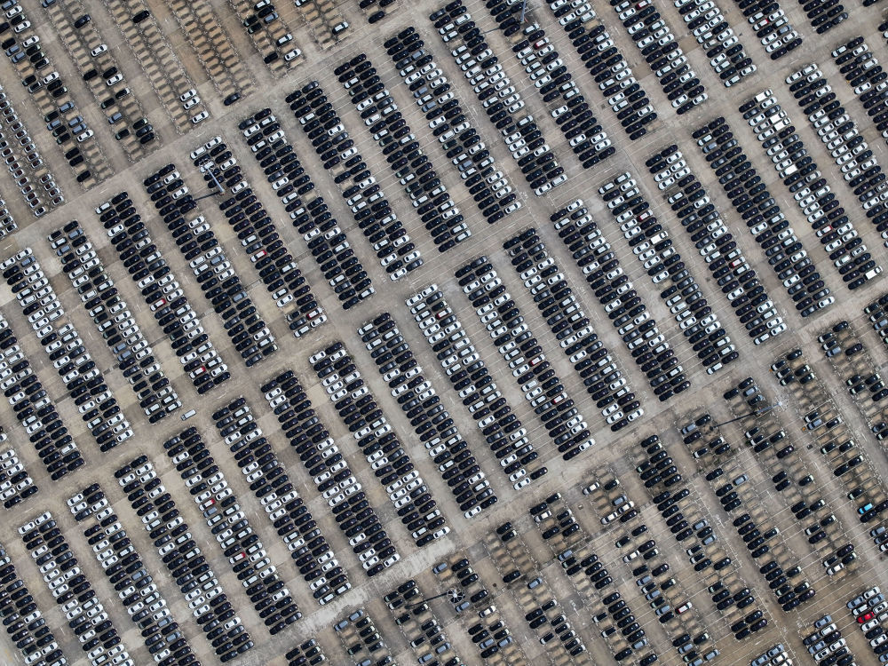 ↑这是位于广西柳州市柳东新区的上汽通用五菱汽车股份有限公司宝骏基地（无人机照片，5月24日摄）。新华社记者 黄孝邦 摄