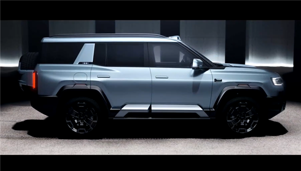 方程豹旗舰硬派越野!豹8正式亮相:仰望U8“青春版”登场