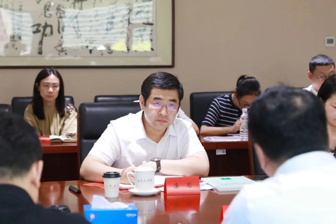 学者廉思