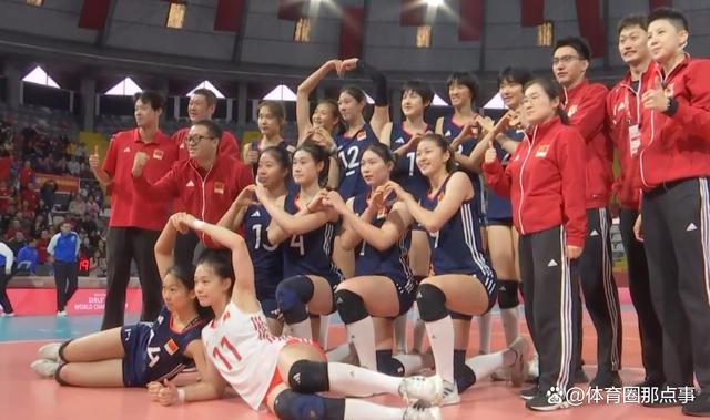 距夺冠一步之遥！中国女排3-0晋级世锦赛决赛，开赛至今仅丢1局