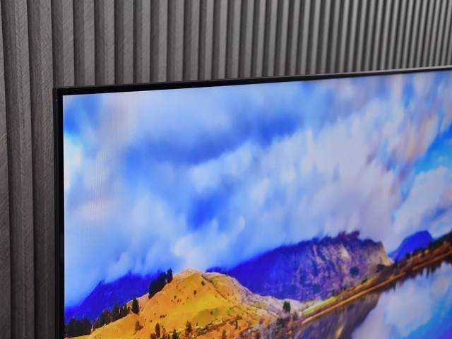 飞利浦QLED电视PQF8599体验报告:充分发掘色彩极限