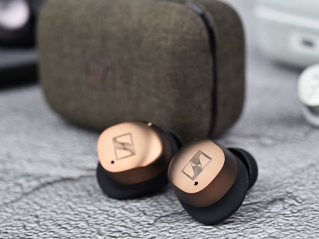 【有料评测】森海塞尔MOMENTUM真无线4代评测:更智能的体验,更HiFi的音质