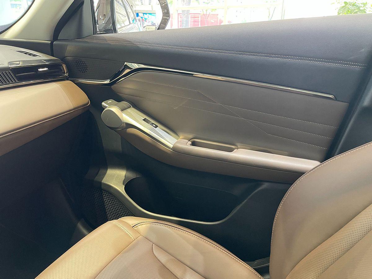 挂着GS4的名,其实是“影酷改”?传祺GS4 MAX实拍