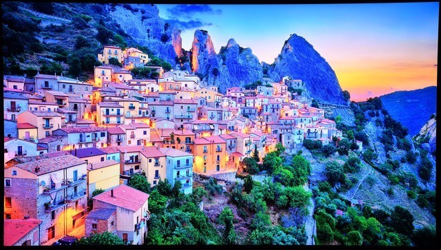 飞利浦QLED电视PQF8599体验报告:充分发掘色彩极限