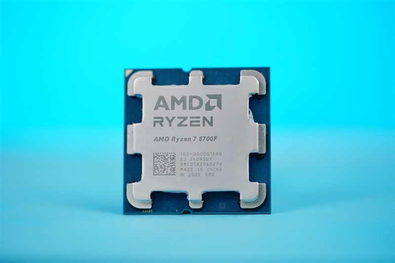 6K价位整机不二之选!AMD锐龙7 8700F评测:游戏、AI全方位战胜i5-14400F