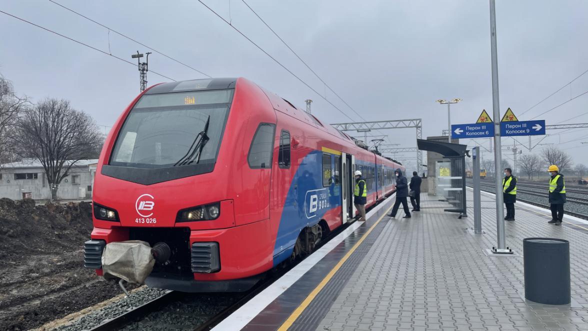 2021年3月22日，匈塞铁路塞尔维亚巴塔吉尼卡至旧帕佐瓦段左联络线顺利开通运营。图自中国一带一路网