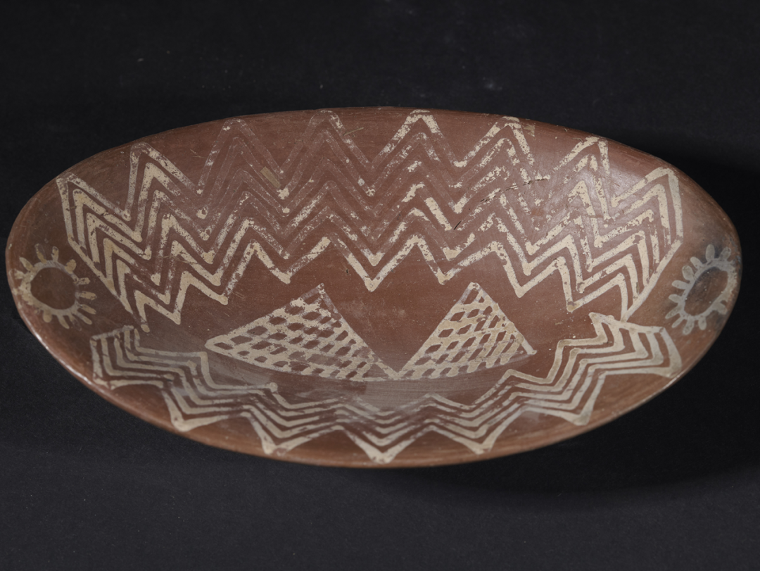 水纹陶碗,陶、颜料,前王朝时期(约公元前5300-3000年),埃及国家博物馆