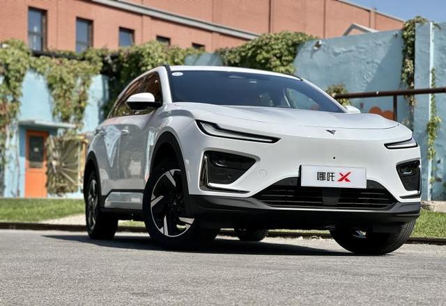 qubs是什么从销售冠军跌到后进生，周鸿祎的哪吒汽车，过去一年经历了什么？_https://www.jmylbn.com_新闻资讯_第5张