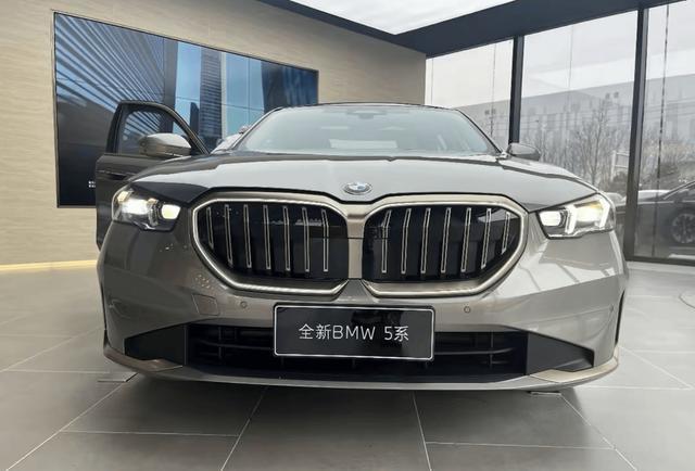 被央视315点名后,4月销量持续低迷,宝马5系遭到反噬了