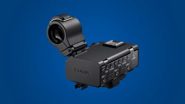 Panasonic-DMW-XLR2-microphone-adapter-768x432.JPG