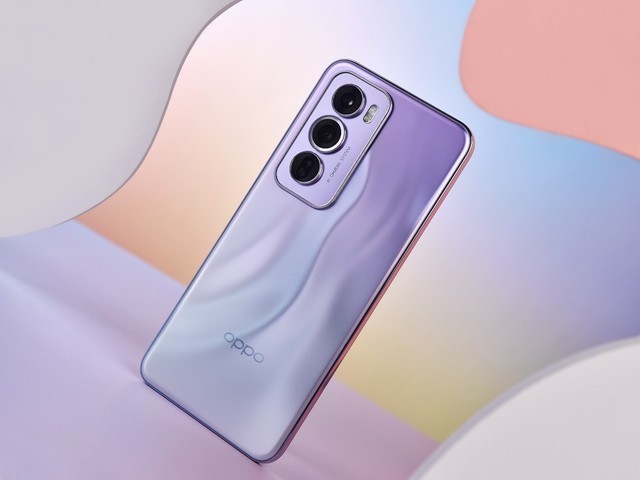 OPPO Reno12 Pro 全面评测,超美小直屏,创造千禧时尚新风潮
