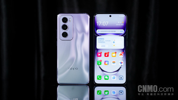 OPPO Reno12