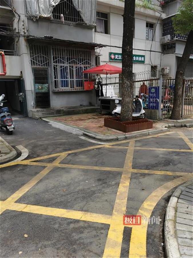 邱建军倒下的地方