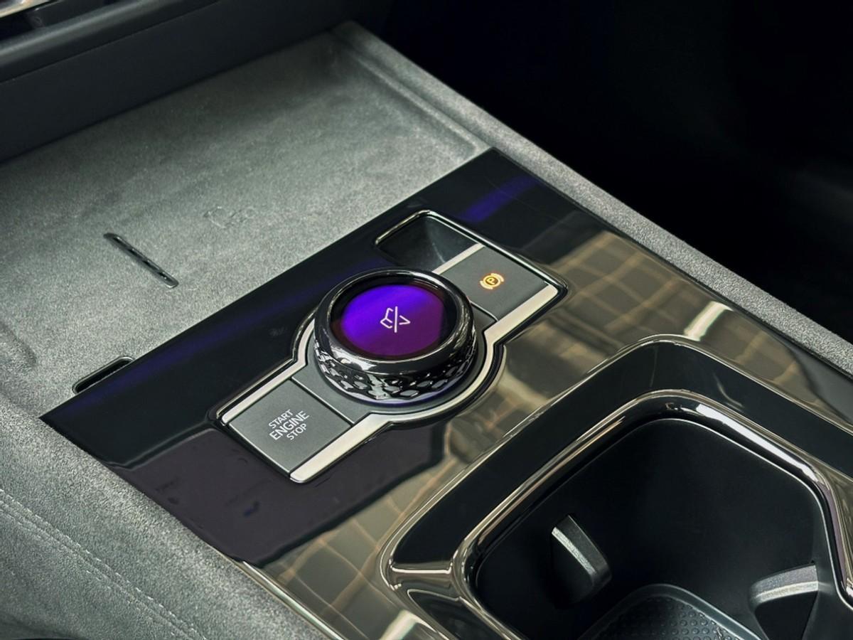 副驾有娱乐屏!全新途观L Pro实拍图曝光 比欧规更良心?