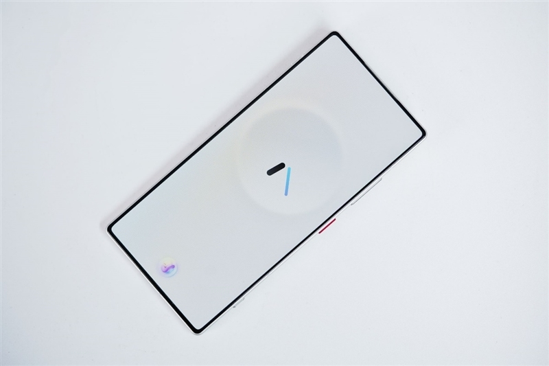 颜值巅峰 极简交互!努比亚Z70 Ultra深度评测:未来手机发展趋势风向标