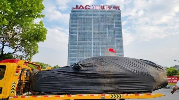 尊界汽车曝光