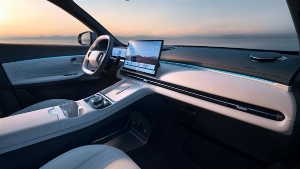 预售10.98万起:能跑1430km的吉利银河星舰7首批量产车已到店