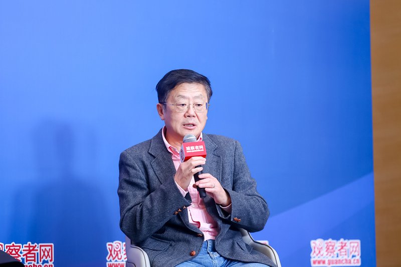 黄靖教授参加观学院直播厅——美国大选前夜透视活动