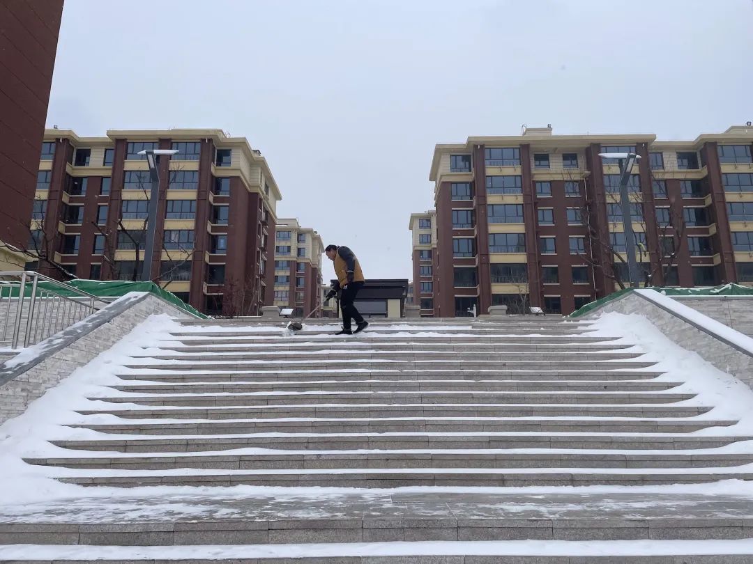 鲜有人居住的新房 图源：时代周报记者 傅一波