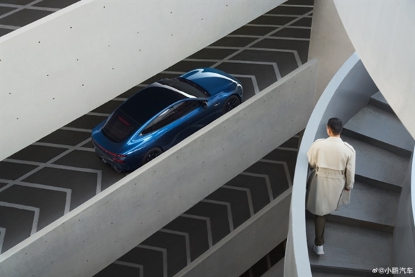 新增两种配色+剪刀门!小鹏P7i鹏翼版单电机版亮相