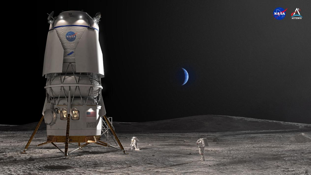 NASA先前选择了蓝色起源公司建造载人月球着陆器,避免过于倚重SpaceX,艾萨克曼或许不会对其动刀。图片来源:NASA